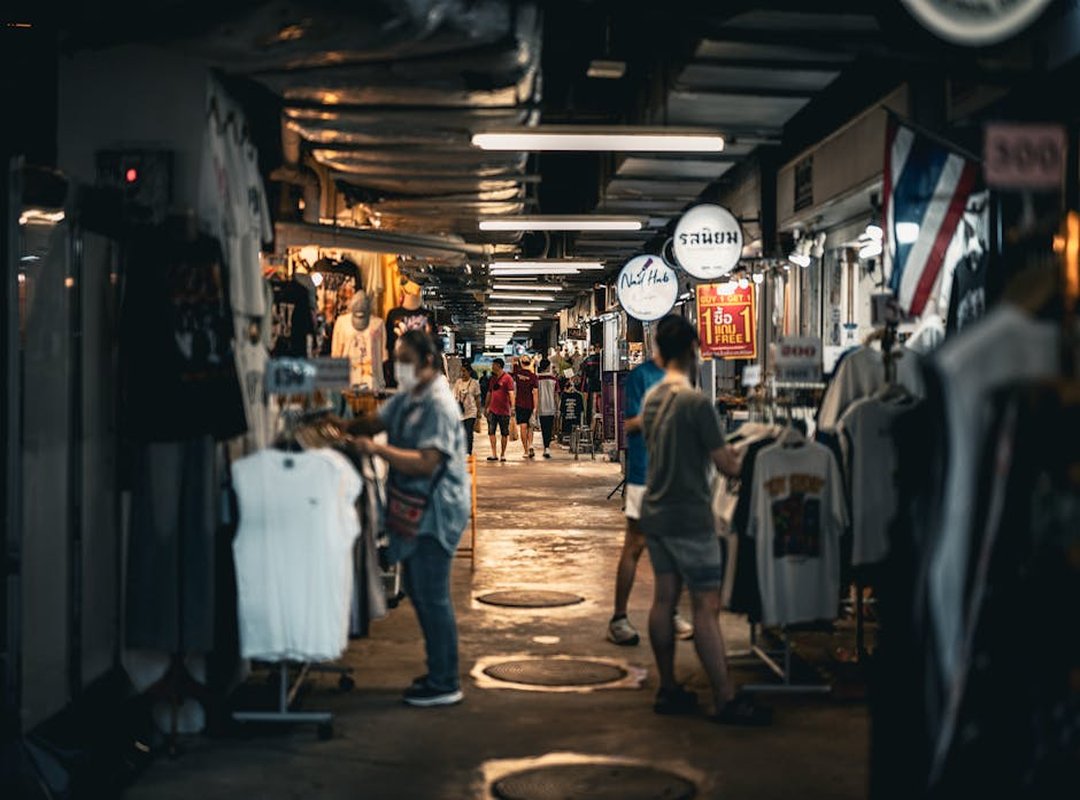 Discommercified Economic Guide From Disquantified