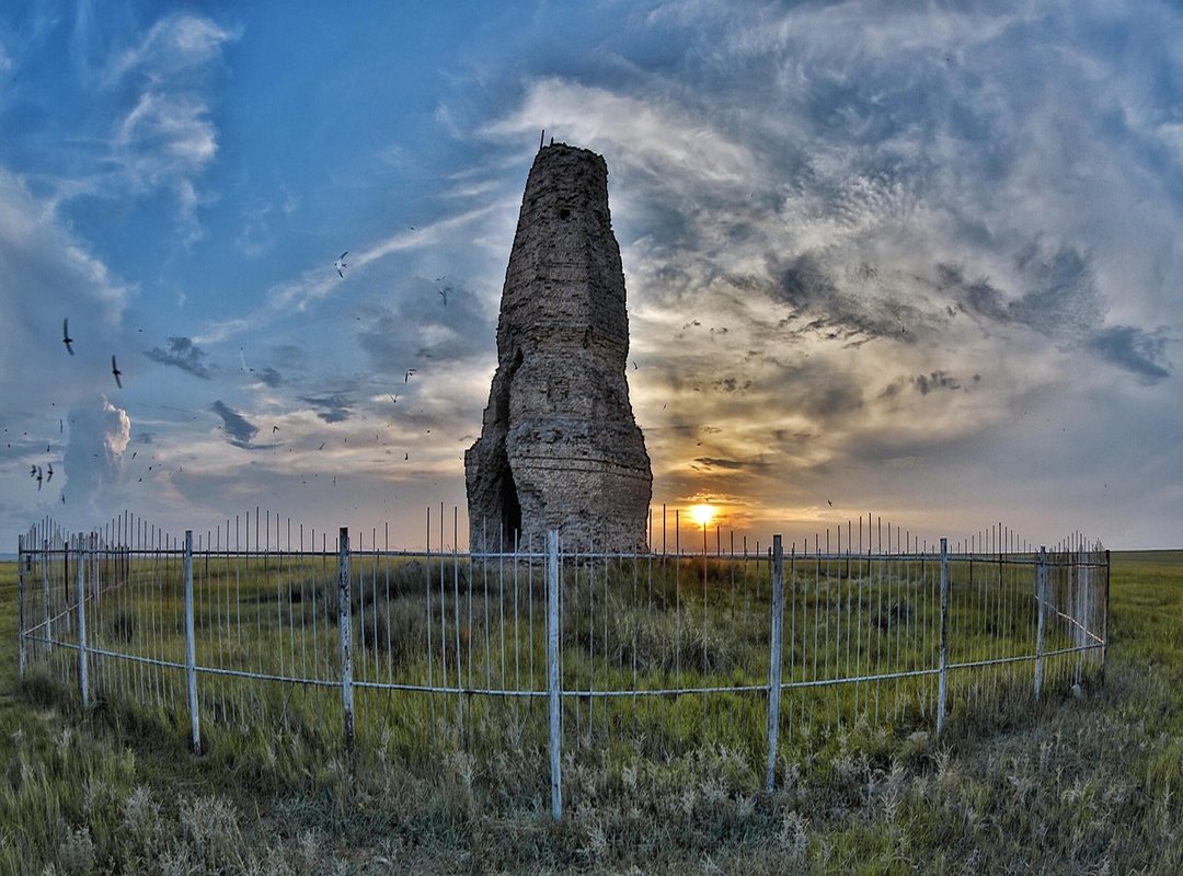 Money Guide Discommercified